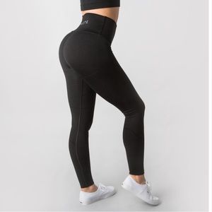 Black alphalete revival r6 legging